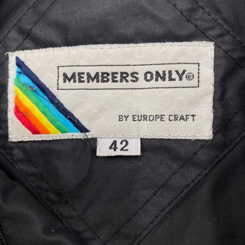 Members Only Iconic Racer Jacket Men 42 Medium Black Vintage Bomber Wind breaker - Picture 5 of 9